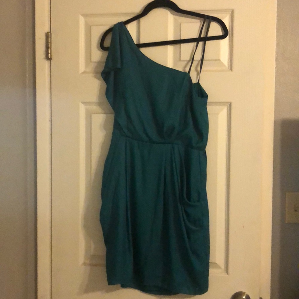 BCBGeneration One shoulder. Never worn, teal